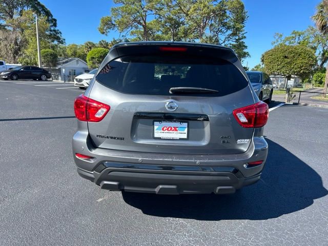 Used 2018 Nissan Pathfinder SL w/ Midnight Edition Package image 5