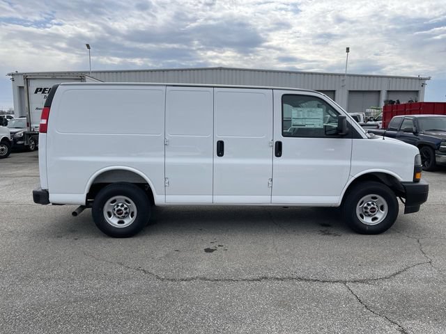 New 2024 GMC Savana 2500 w/ Driver Convenience Package RWD image 5