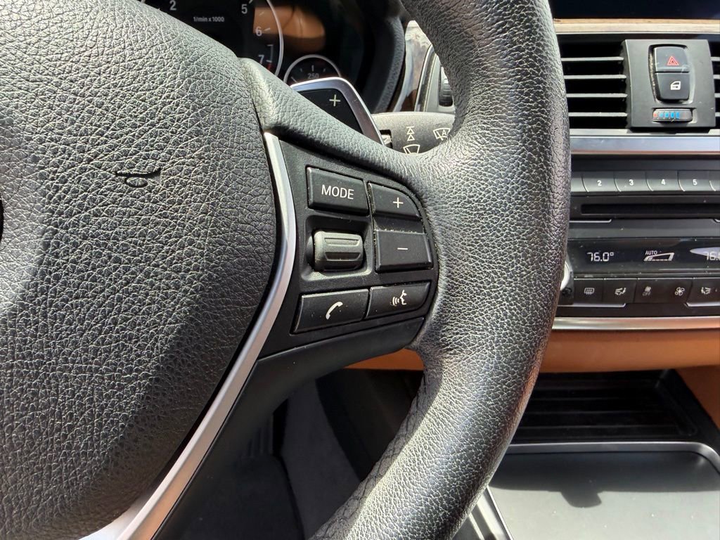 Used 2016 BMW 328i Gran Turismo xDrive image 26