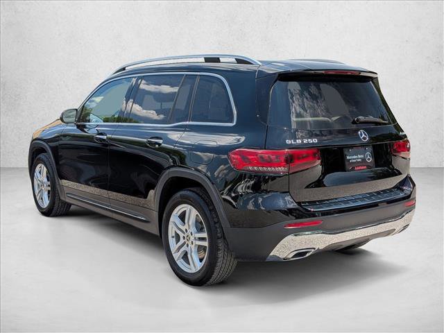 Used 2023 Mercedes-Benz GLB 250 4MATIC image 8