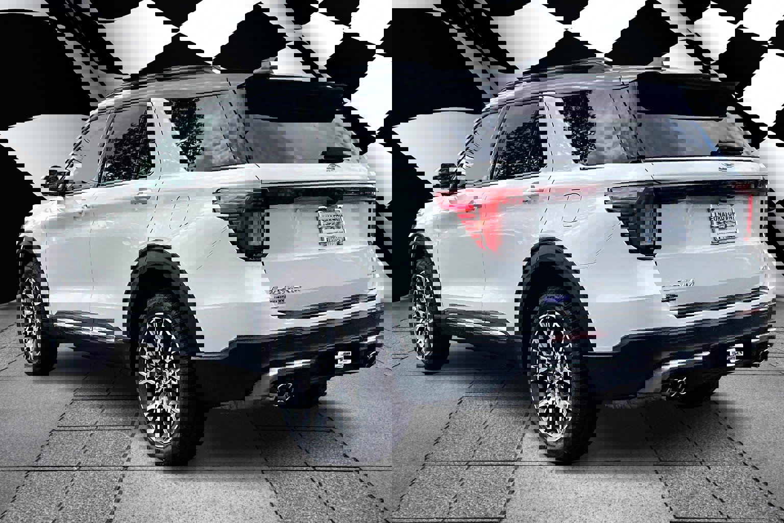New 2025 Ford Explorer Platinum image 3