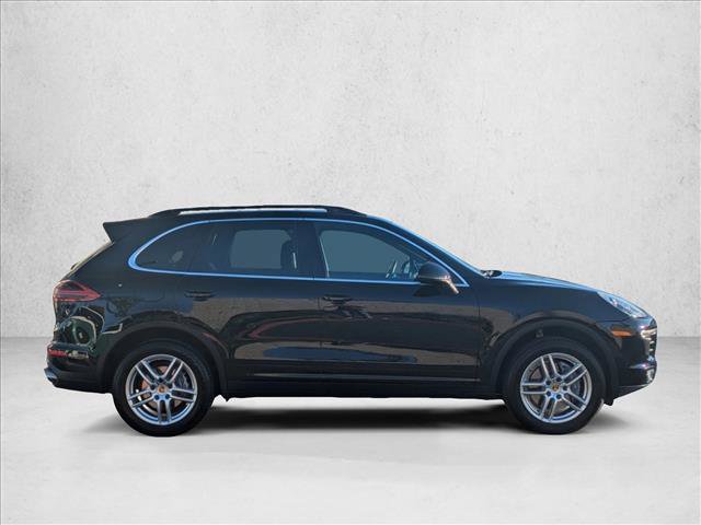 Used 2016 Porsche Cayenne image 4
