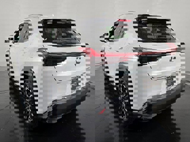 Certified 2025 Lexus UX 300h FWD w/ Accessory Package (Z1) image 4