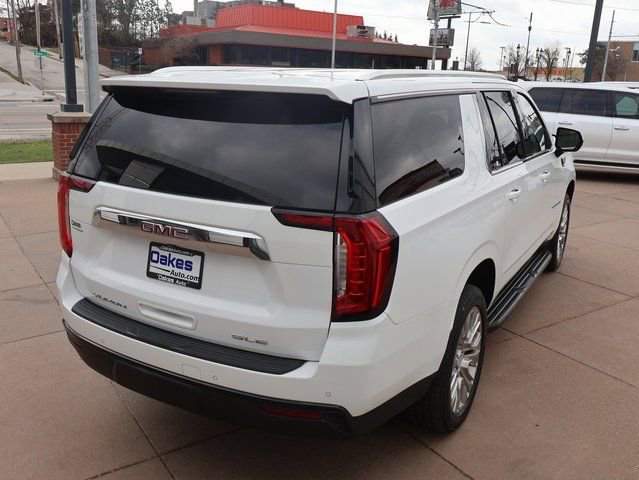 Used 2022 GMC Yukon XL SLE w/ Gmc Pro Safety Plus Package image 7