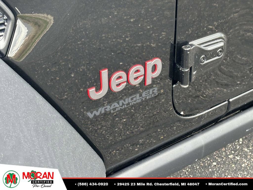 Used 2022 Jeep Wrangler Unlimited Rubicon w/ Steel Bumper Group AWD/4WD image 11