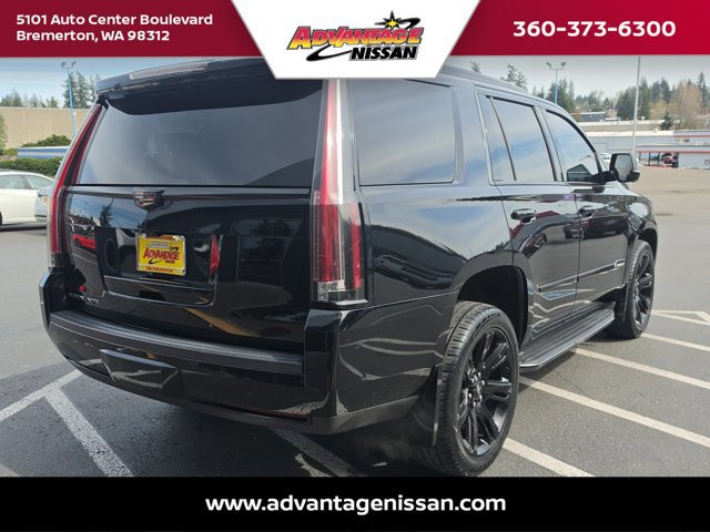 Used 2017 Cadillac Escalade Luxury AWD/4WD image 5