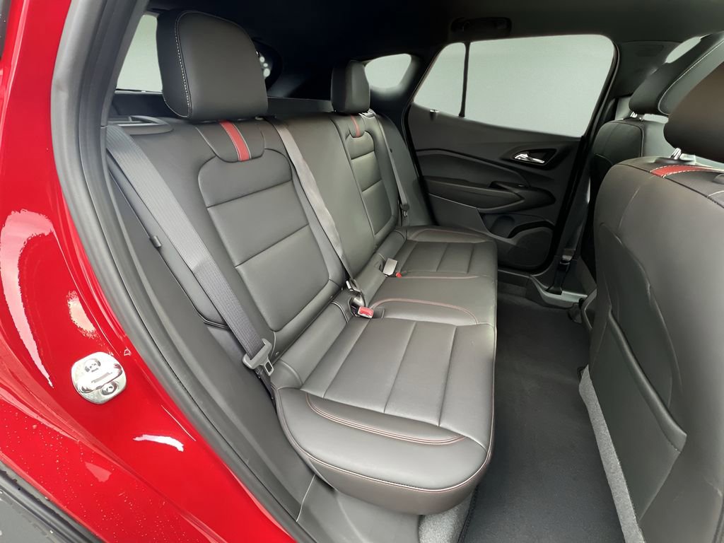New 2026 Chevrolet Trax RS w/ Sunroof Package image 25