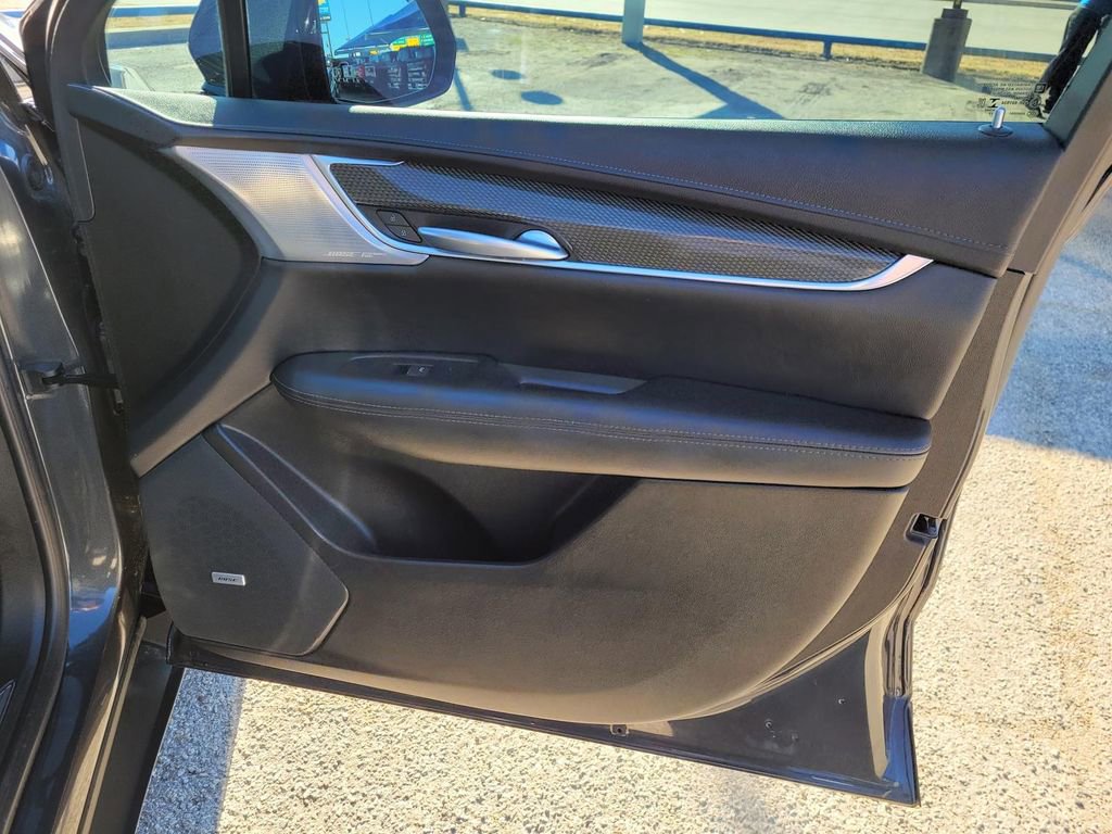 Used 2023 Cadillac XT5 Sportv image 9