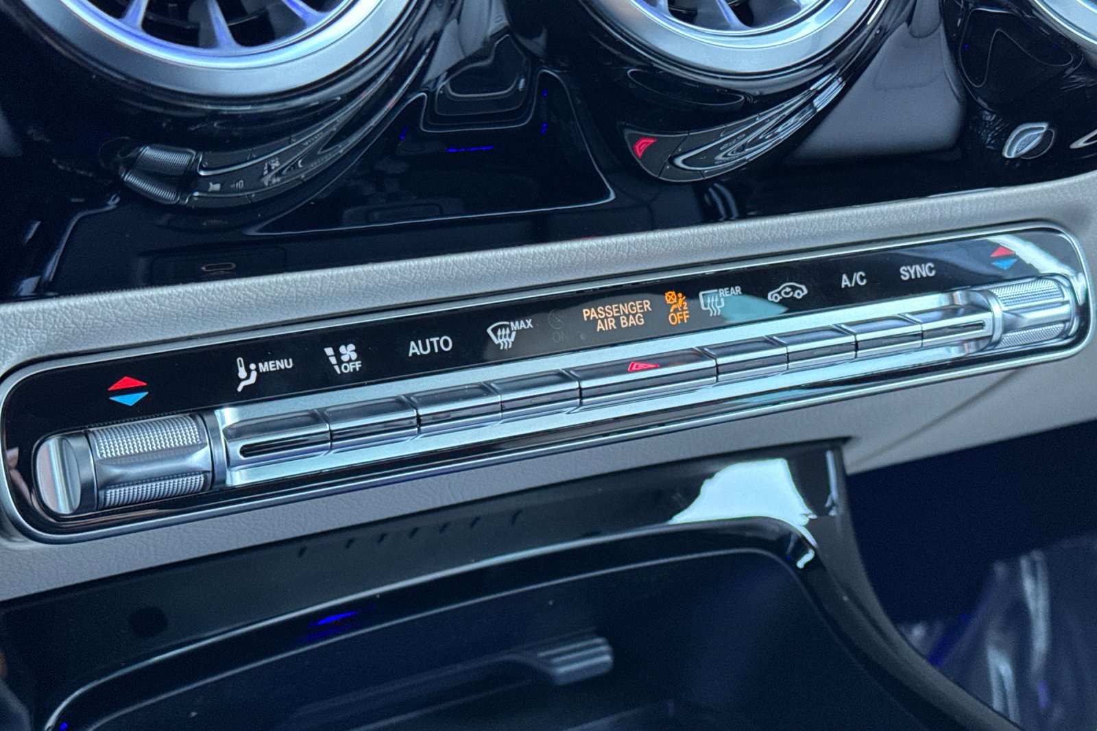 New 2026 Mercedes-Benz CLA 250 4MATIC image 19