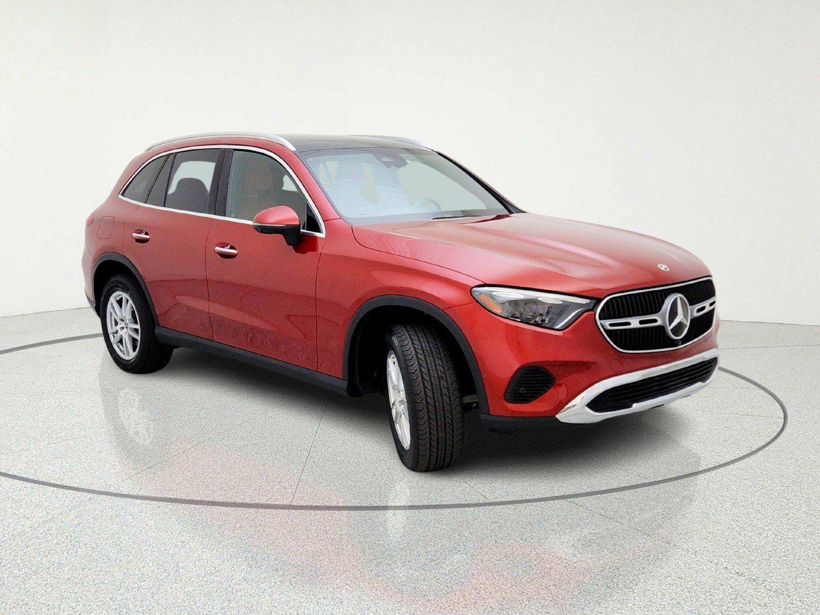 Certified 2023 Mercedes-Benz GLC 300 4MATIC image 4