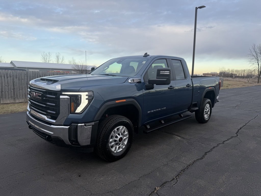 New 2026 GMC Sierra 2500 Pro w/ Convenience Package image 1
