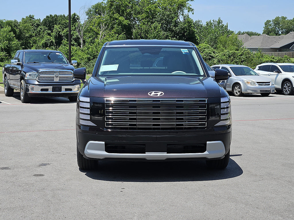 New 2026 Hyundai Palisade SE FWD image 2