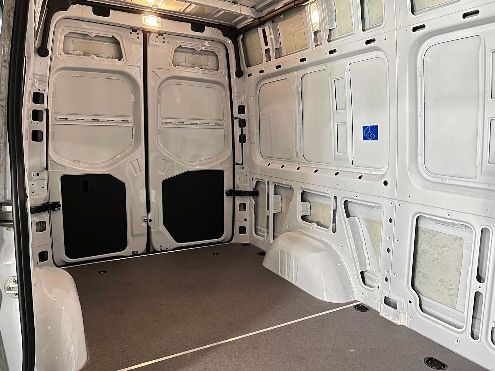 New 2025 Mercedes-Benz Sprinter 2500 image 15