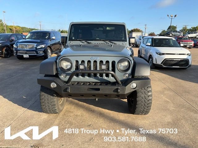 Used 2014 Jeep Wrangler Unlimited Sport w/ Connectivity Group AWD/4WD image 2