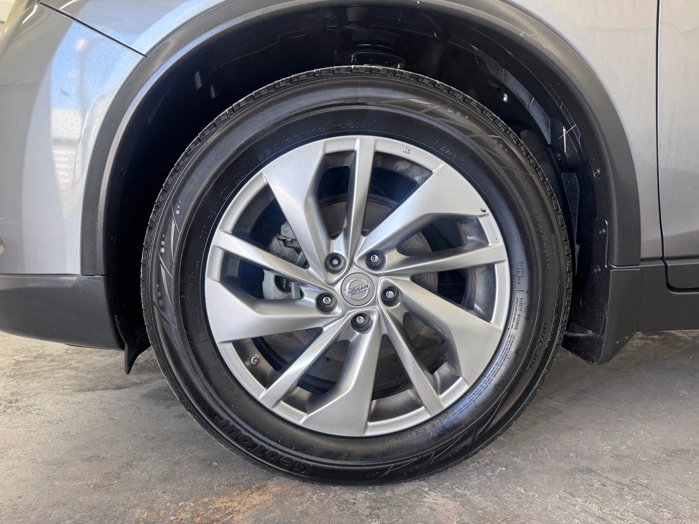 Used 2015 Nissan Rogue SL image 14