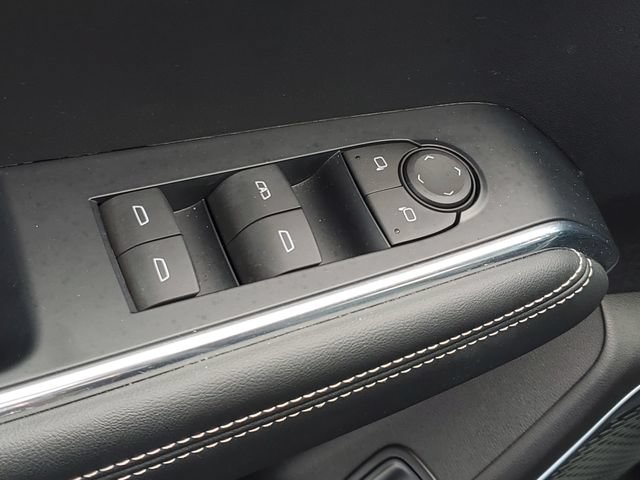 Certified 2024 GMC Acadia Elevation w/ Luxury Package FWD image 17