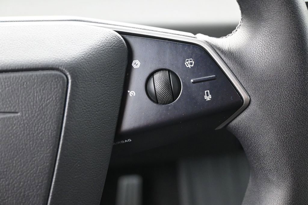 Used 2024 Tesla Cybertruck AWD Crew Cab image 22