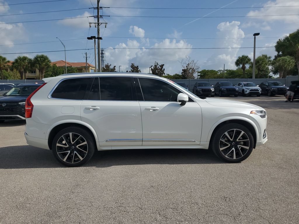 Used 2023 Volvo XC90 B6 Plus w/ Protection Package AWD/4WD image 4