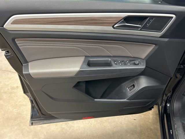 Used 2021 Volkswagen Atlas SEL image 13