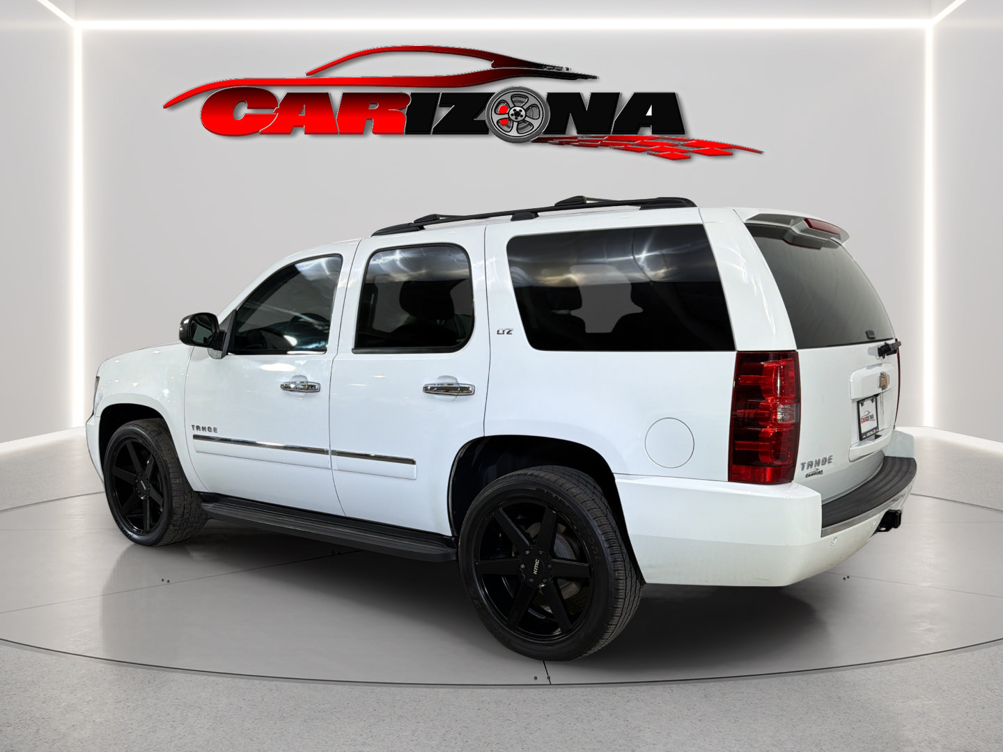 Used 2010 Chevrolet Tahoe LTZ AWD/4WD image 9