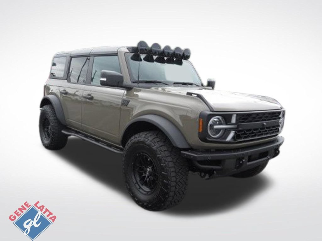 New 2025 Ford Bronco Badlands AWD/4WD image 1