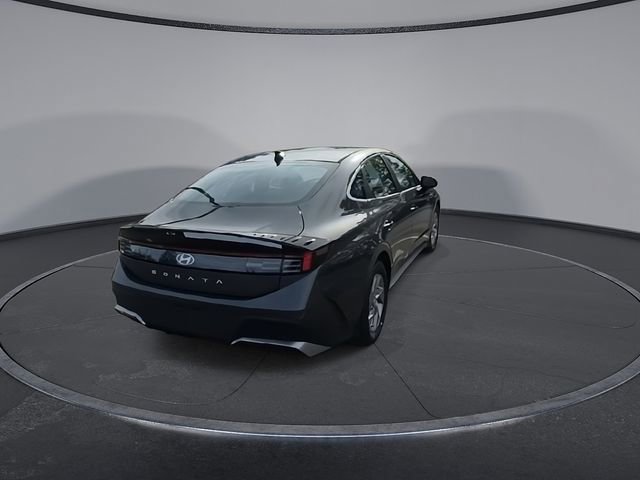 New 2026 Hyundai Sonata SE FWD image 9