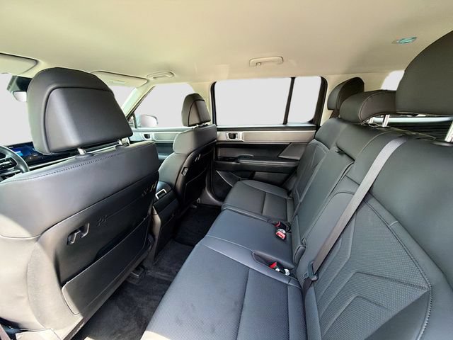 Certified 2026 Hyundai Santa Fe SEL FWD image 23