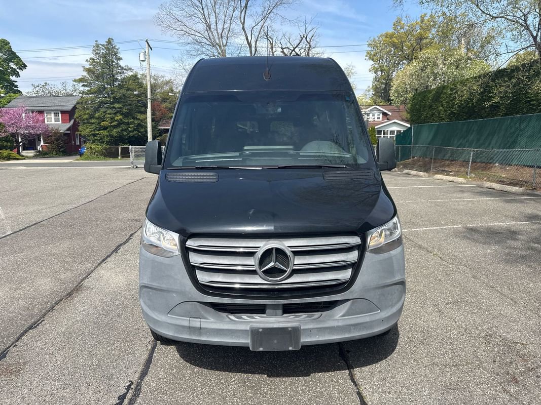 Used 2020 Mercedes-Benz Sprinter 2500 image 11