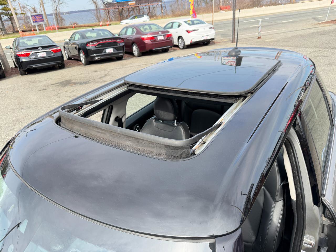 Used 2019 MINI Cooper S w/ Premium Package FWD image 88