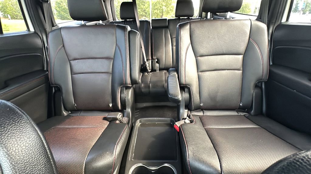 Used 2022 Honda Pilot Black Edition image 25