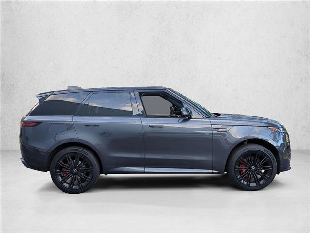 Used 2024 Land Rover Range Rover Sport Dynamic SE AWD/4WD image 4