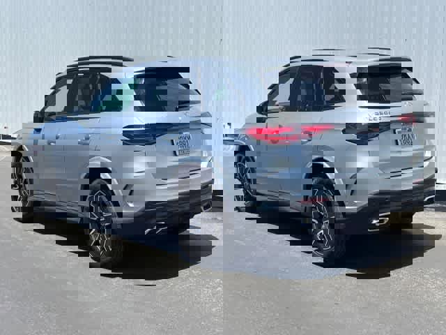 Used 2025 Mercedes-Benz GLC 300 GLC 300 image 4