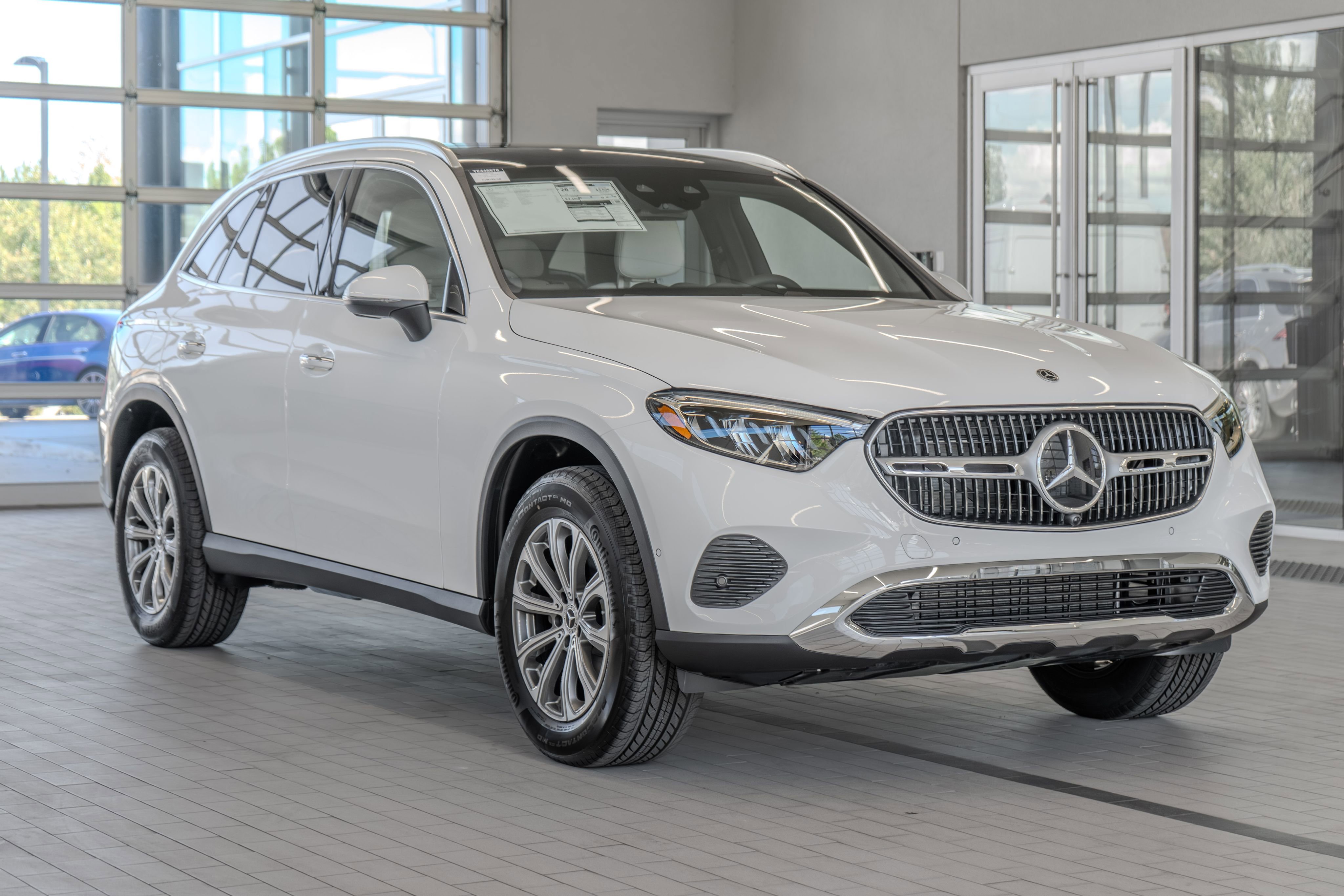 Used 2026 Mercedes-Benz GLC 300 4MATIC image 21