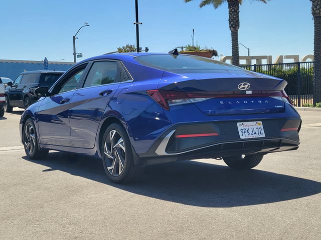 Used 2024 Hyundai Elantra Limited FWD image 3