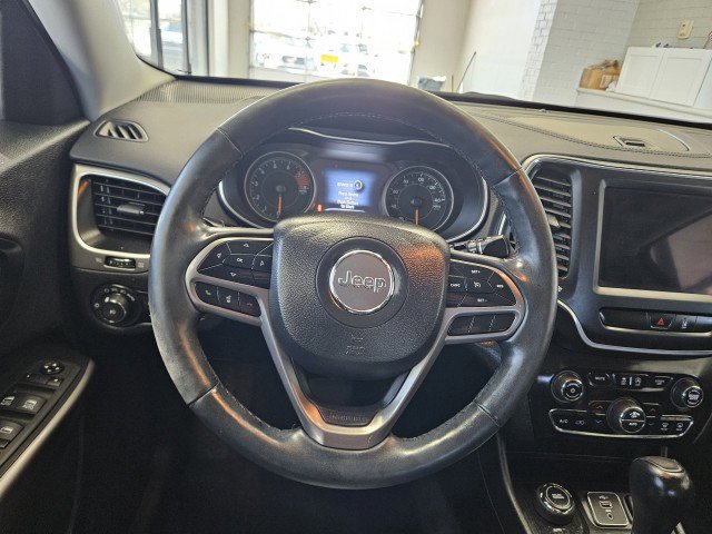 Used 2022 Jeep Cherokee Latitude Lux image 18