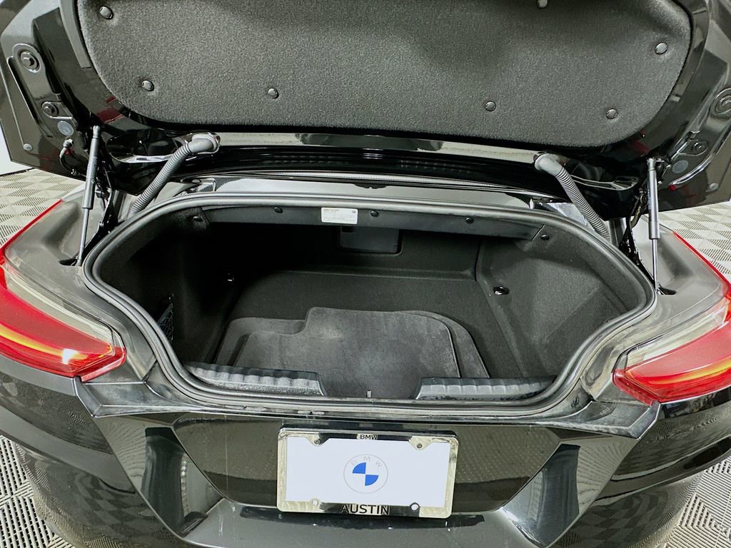 Certified 2024 BMW Z4 sDrive30i w/ Driving Assistance Package image 23