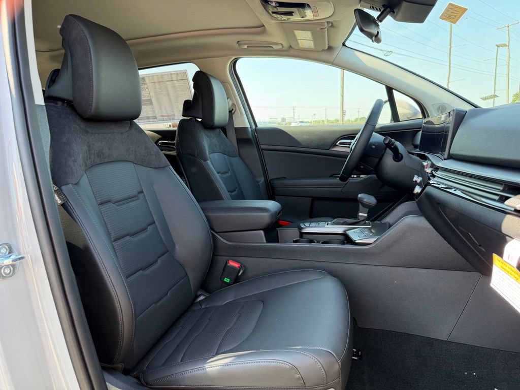 New 2026 Kia Sportage SX FWD image 33