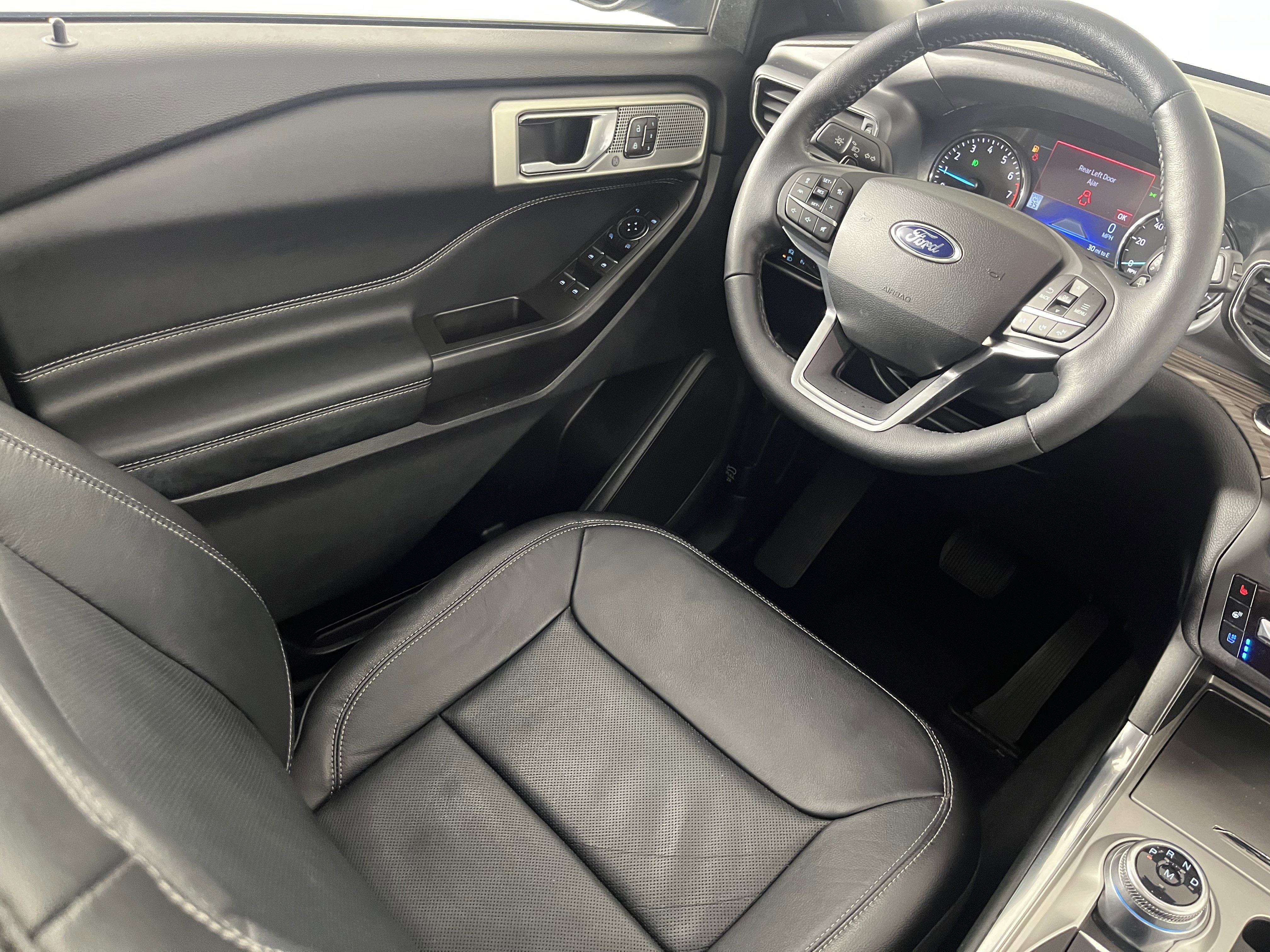 Used 2020 Ford Explorer Limited AWD/4WD image 9
