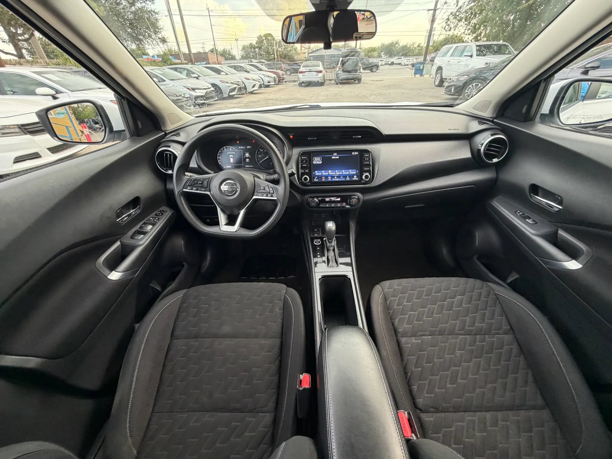 Used 2021 Nissan Kicks SV FWD image 17