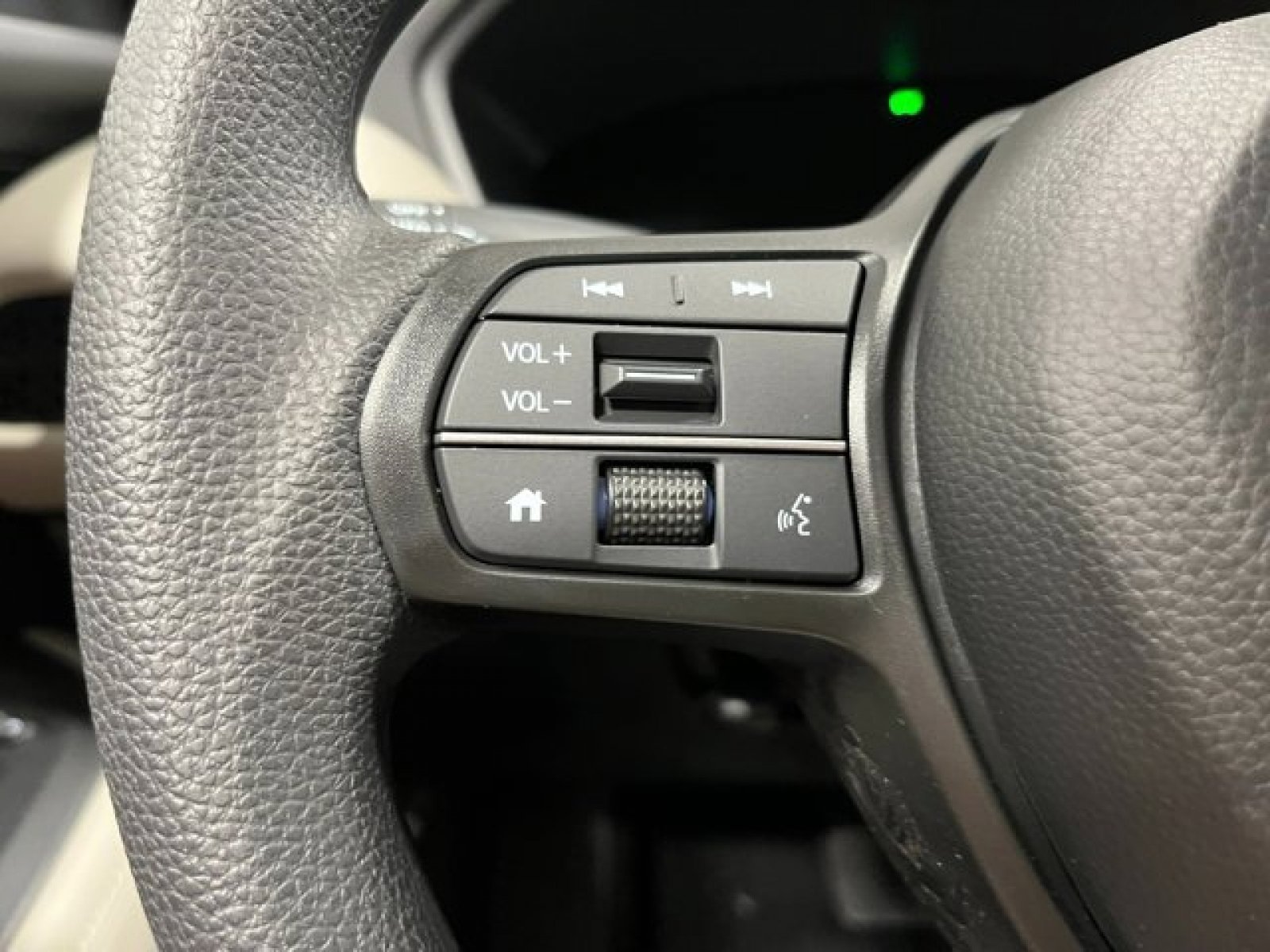 New 2026 Honda HR-V LX image 13