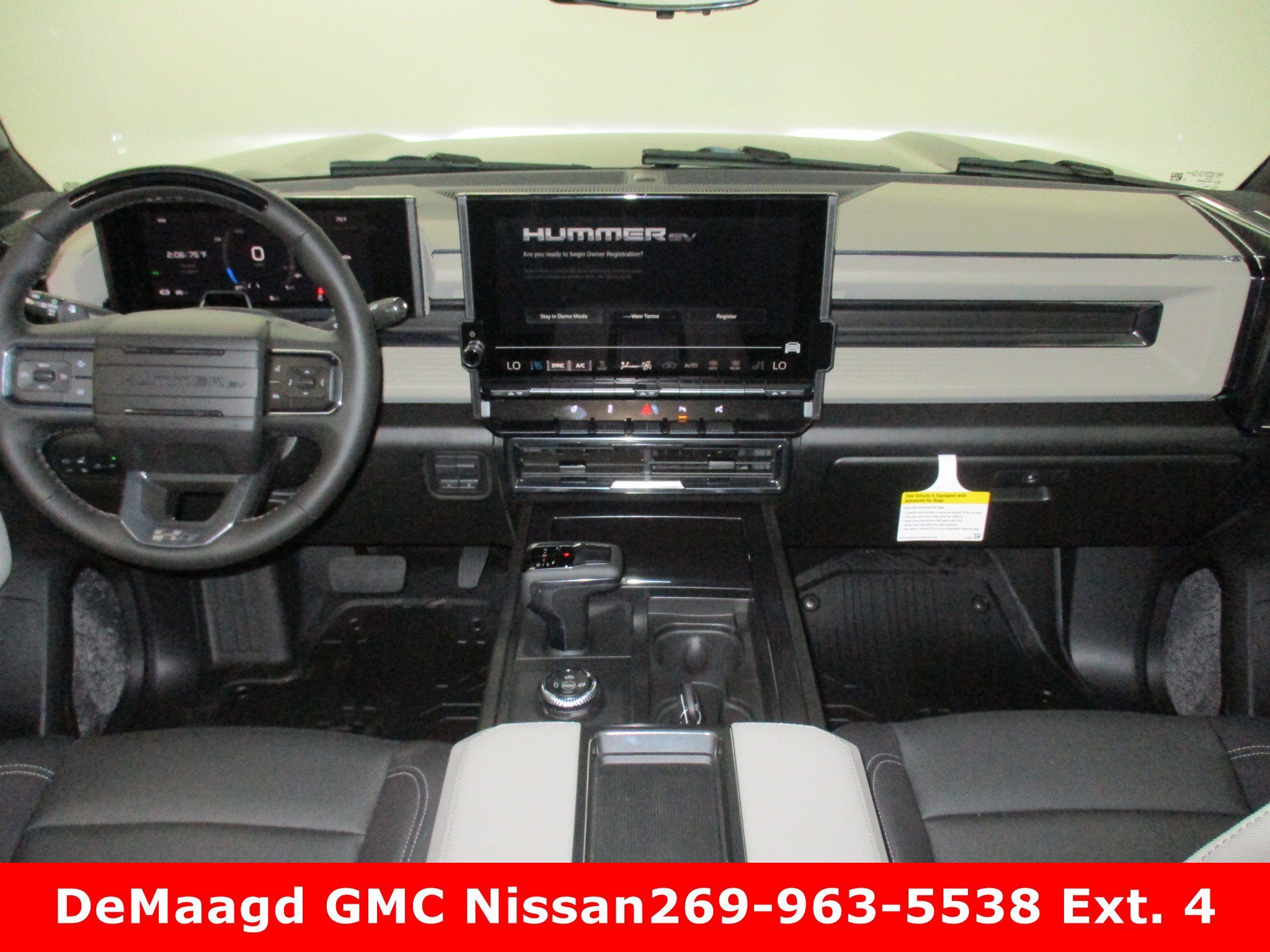 New 2026 GMC Hummer EV 4x4 Crew Cab w/ LPO, Dark Essentials Package image 33