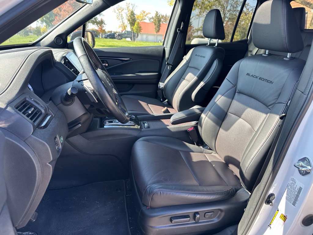 Used 2023 Honda Ridgeline Black Edition image 16