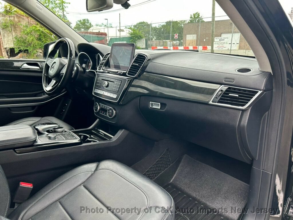 Used 2018 Mercedes-Benz GLS 550 4MATIC image 30