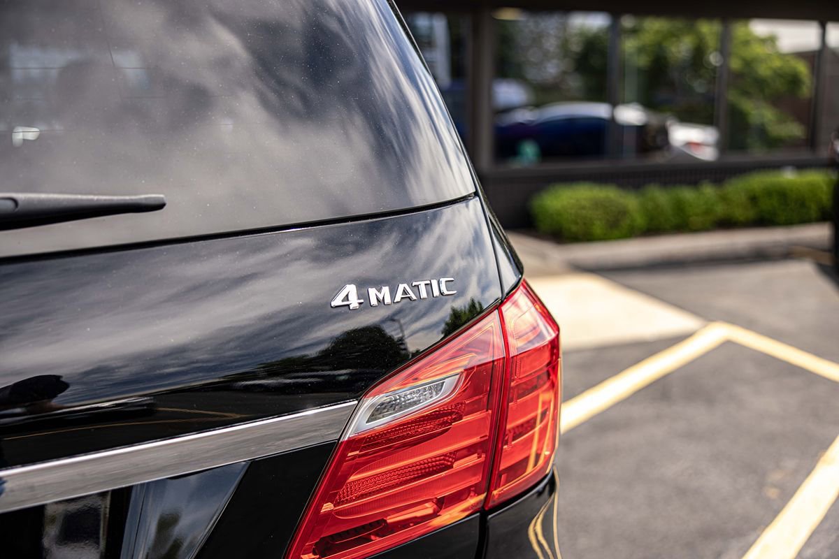 Used 2014 Mercedes-Benz GL 450 4MATIC image 16