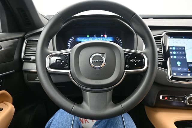 Used 2023 Volvo XC90 B6 Ultimate w/ Protection Package Premier AWD/4WD image 25