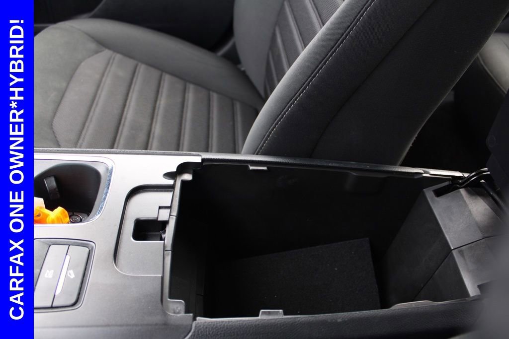 Used 2019 Ford Fusion SE FWD image 40