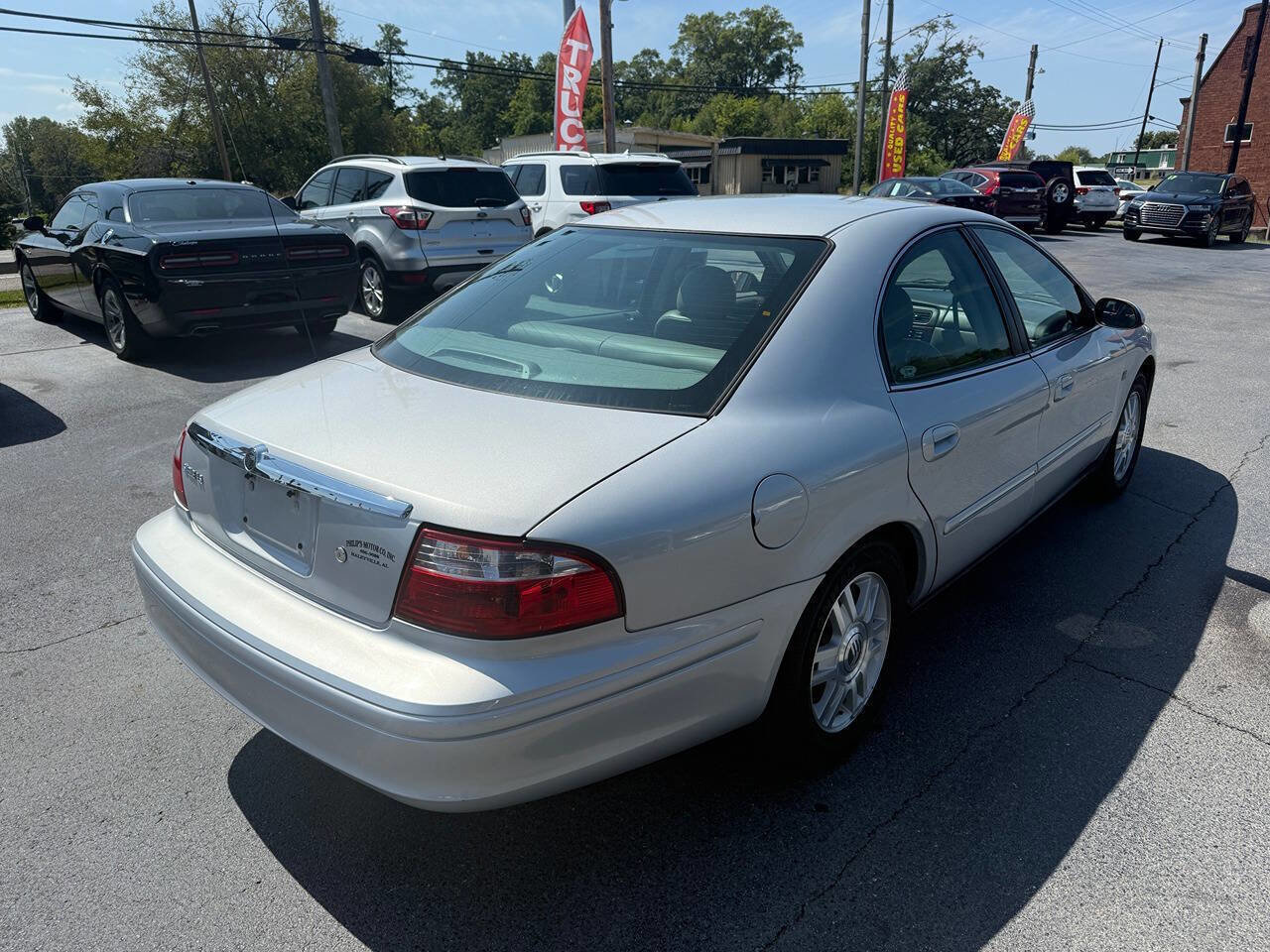 Used 2005 Mercury Sable LS image 3