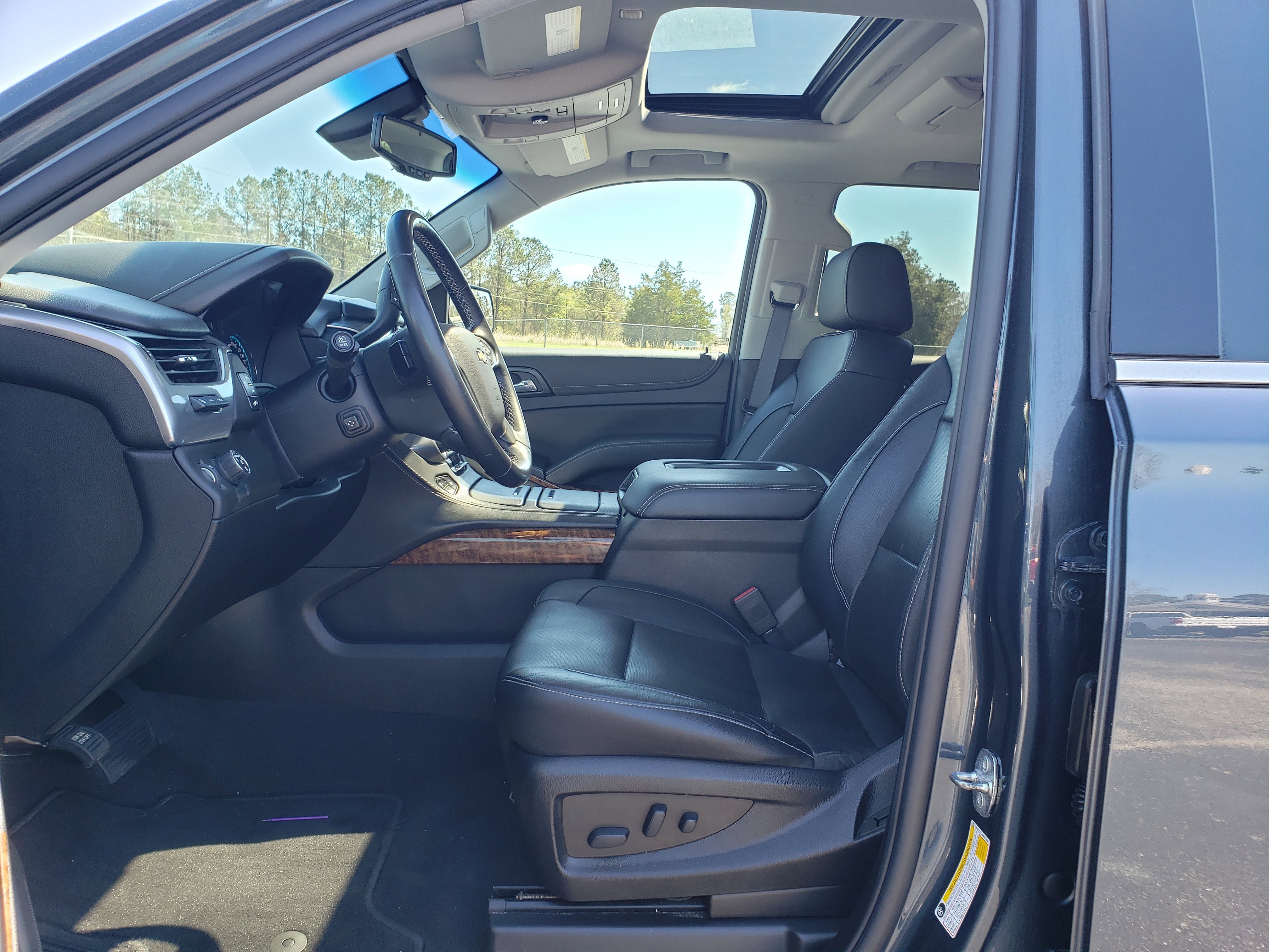 Used 2019 Chevrolet Tahoe Premier image 31