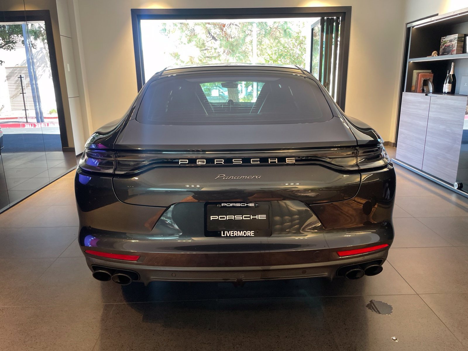 Used 2023 Porsche Panamera Platinum Edition RWD image 5