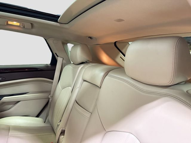 Used 2015 Cadillac SRX Luxury image 29